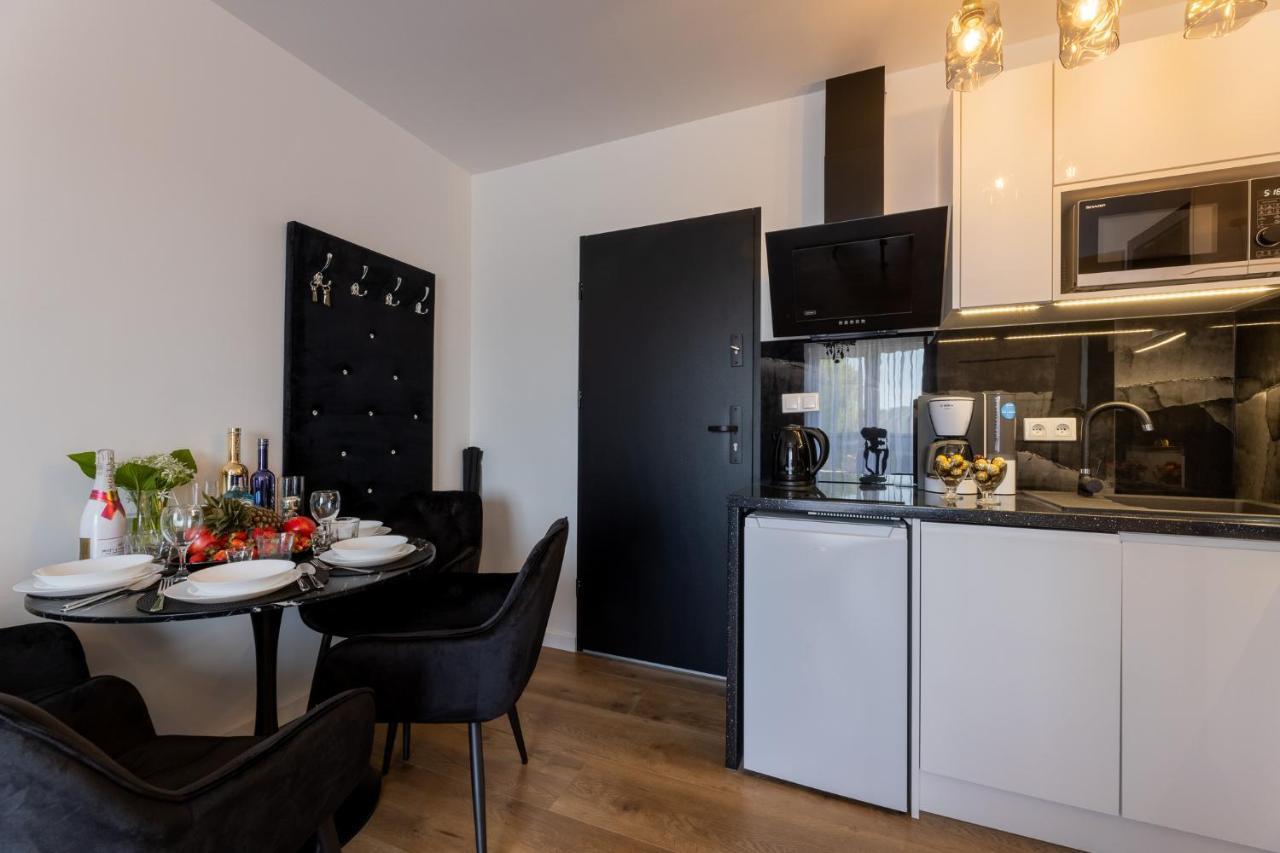 Sunrise Apartaments Luxury Rowy  Eksteriør billede
